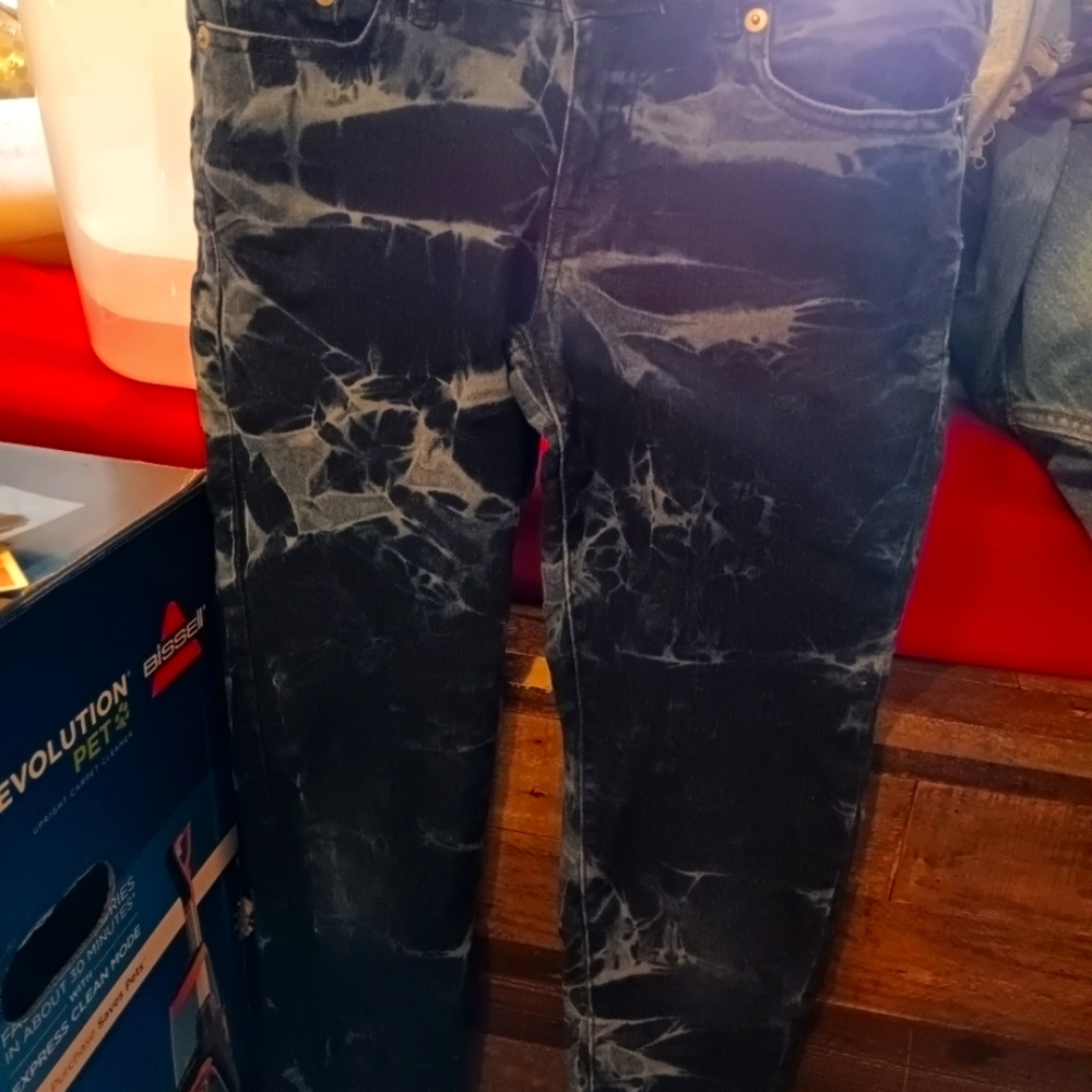 Levi jeans